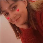 J’ai déjà donné des cours d’anglais à des enfants de collègues à ma mère et à des amis, je suis niveau C2 ( bilingue ).